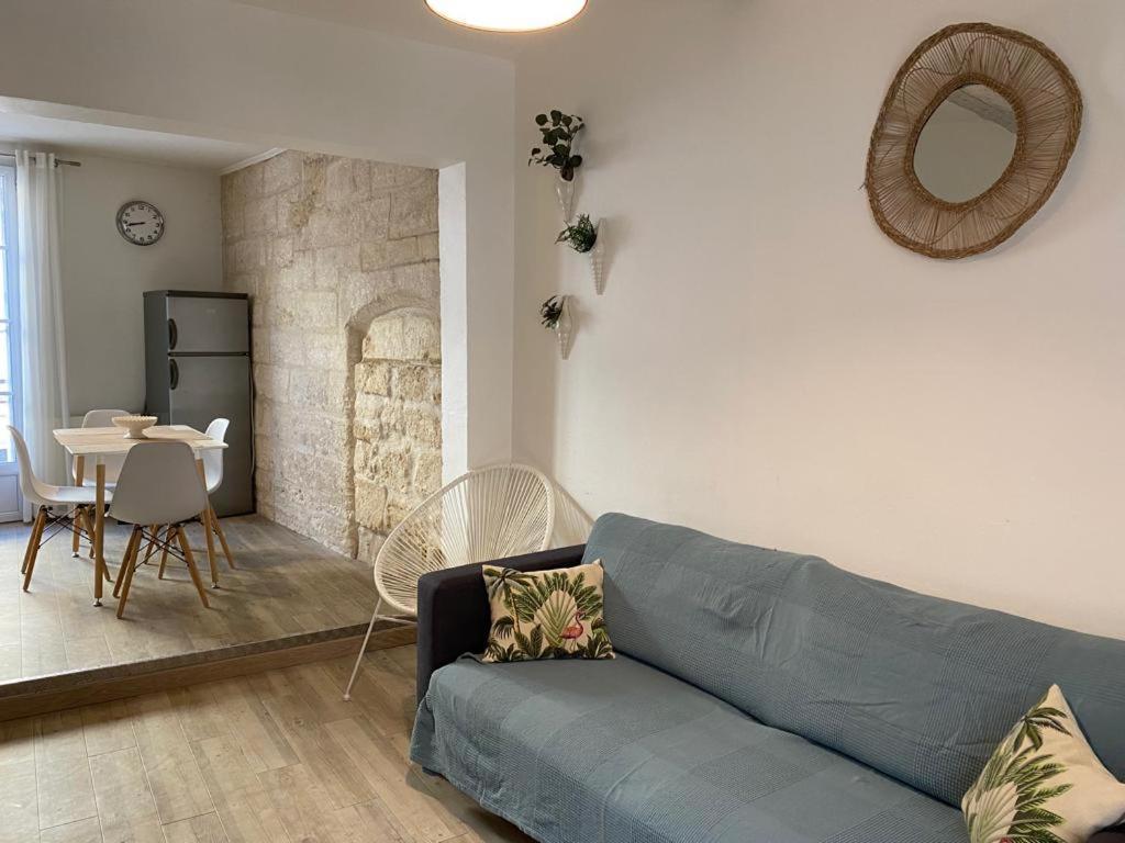 Maison Village 2 Chambres Mauguio-Carnon 15Min Plage エクステリア 写真